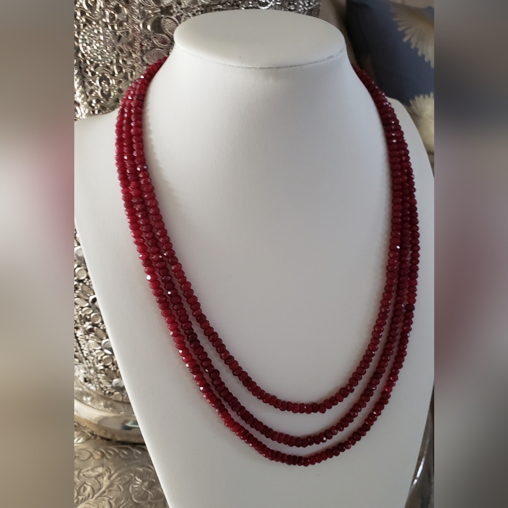 NWOT, Ruby Necklace, Triple Strand, Faceted Beads, Artisan Made, Gorgeous Clasp. - Picture 2 of 6